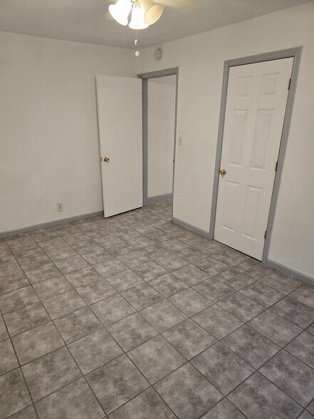 More Photos Of 810-820 Lampasas Ave, Sacramento Apartments For Sale