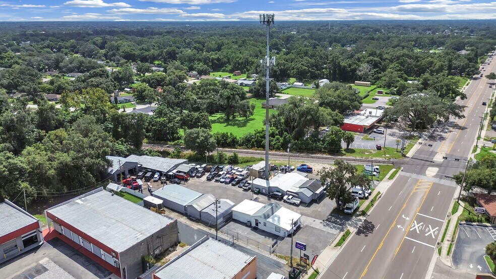 More Photos Of 1814 S Parsons Ave, Seffner Auto Dealership For Sale