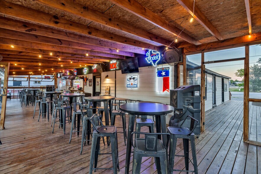 More Photos Of 209 N Highway 171, Godley Restaurant For Sale