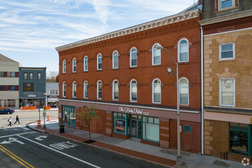 More Photos Of 460 Bloomfield Ave, Montclair Office For Lease