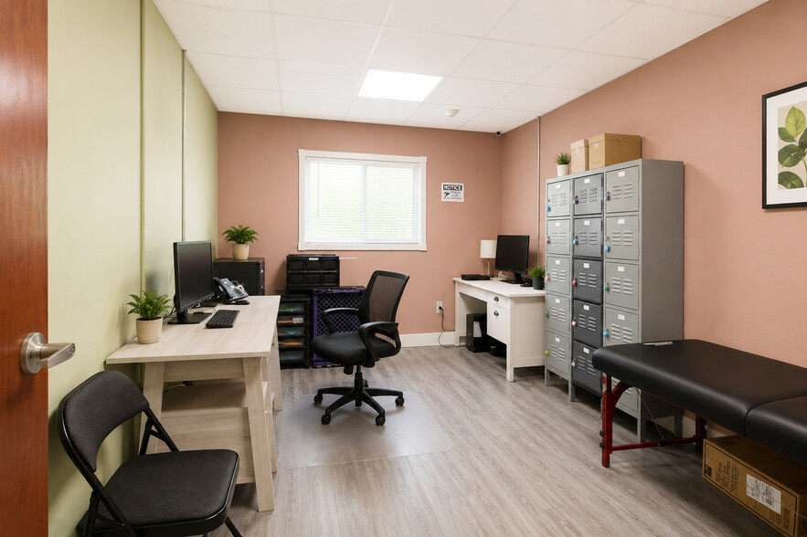 More Photos Of 412 SW 5th St, Homestead Rehabilitation Center For Sale