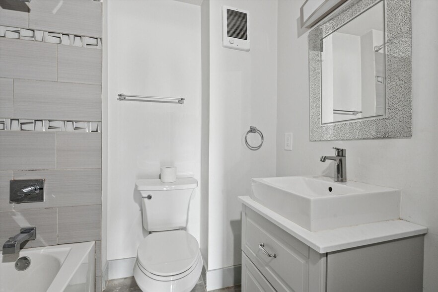 More Photos Of 1604 Ridge Ave, Philadelphia Apartments For Sale