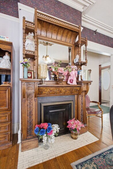 More Photos Of 915 N H St, Fremont Assisted Living For Sale