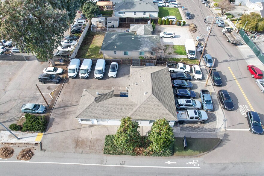 More Photos Of 651 S Winchester Blvd, San Jose Medical For Sale