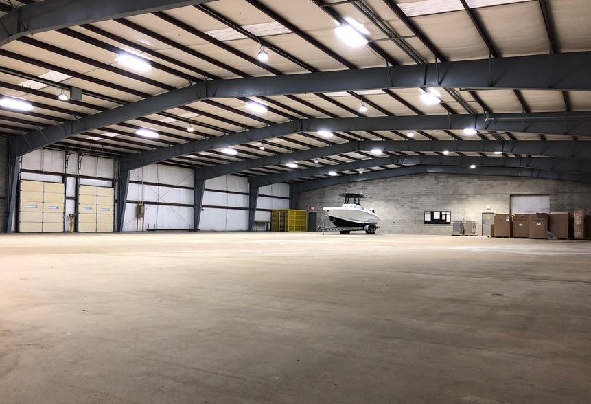 More Photos Of 29 Synan Rd, Fredericksburg Warehouse For Lease