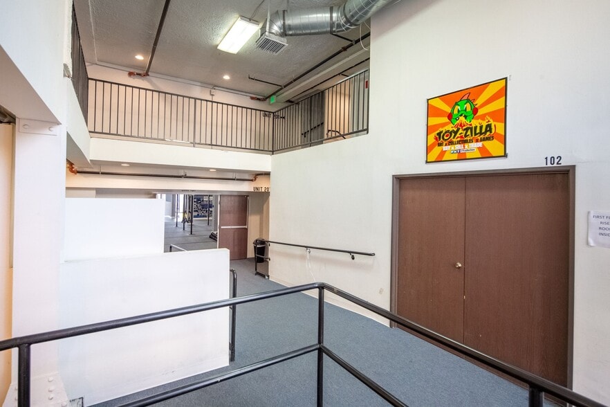 More Photos Of 43 E Main St, Alhambra Freestanding For Lease