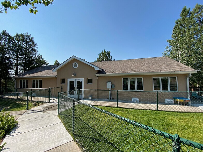 More Photos Of 4600 Esperanza, Los Alamos Flex For Sale