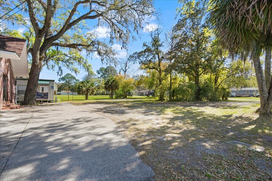 More Photos Of 1434 Oakhurst Ave, Jacksonville Religious Facility For Sale