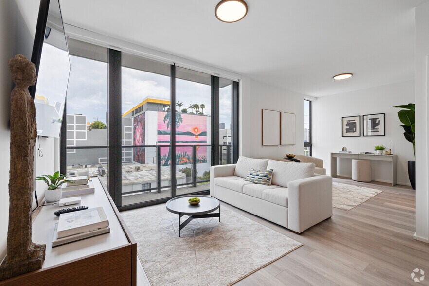 More Photos Of 176 NW 25th St, Miami Apartments For Lease