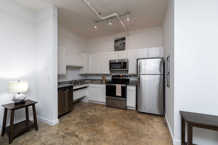 More Photos Of 347 S Front St, Memphis Apartments For Sale