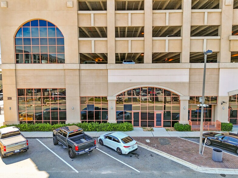 More Photos Of 320 1st St N, Jacksonville Beach Office Residential For Sale