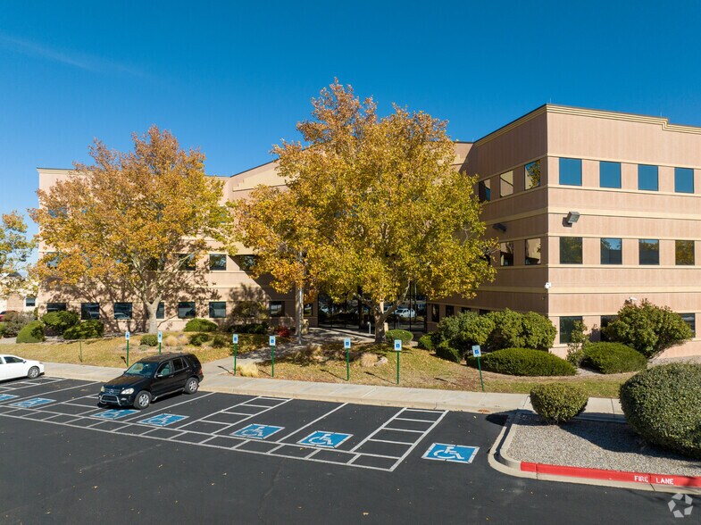 More Photos Of 6200 Jefferson St NE, Albuquerque Office For Sale