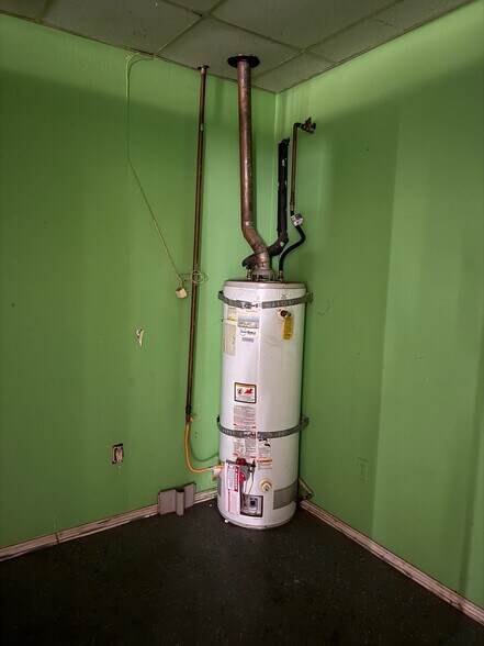 More Photos Of 9050-9058 Slauson Ave, Pico Rivera Freestanding For Lease