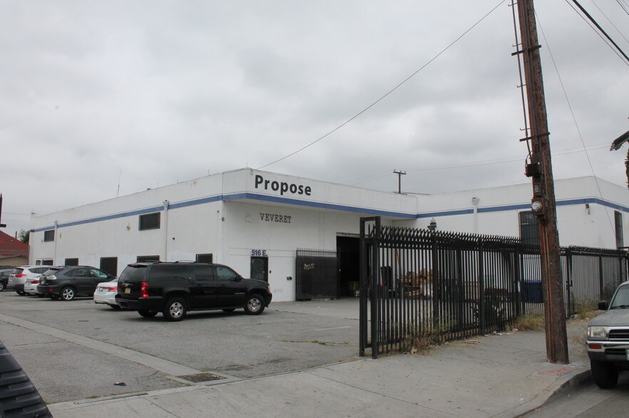 More Photos Of 516 E Jefferson Blvd, Los Angeles Warehouse For Sale