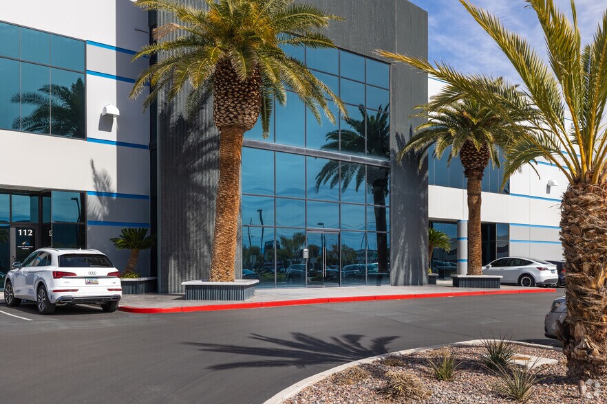 More Photos Of 5475 S Decatur Blvd, Las Vegas Research And Development For Lease