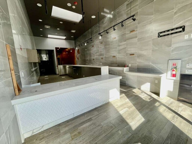 More Photos Of 362 8th St, Oakland Storefront For Sale