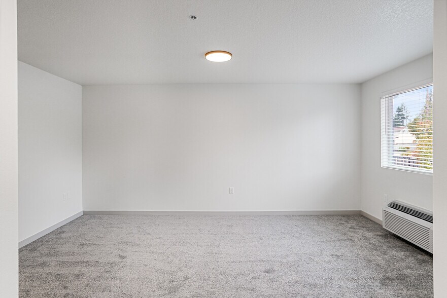 More Photos Of 110 S 7th St, Carlton Apartments For Sale