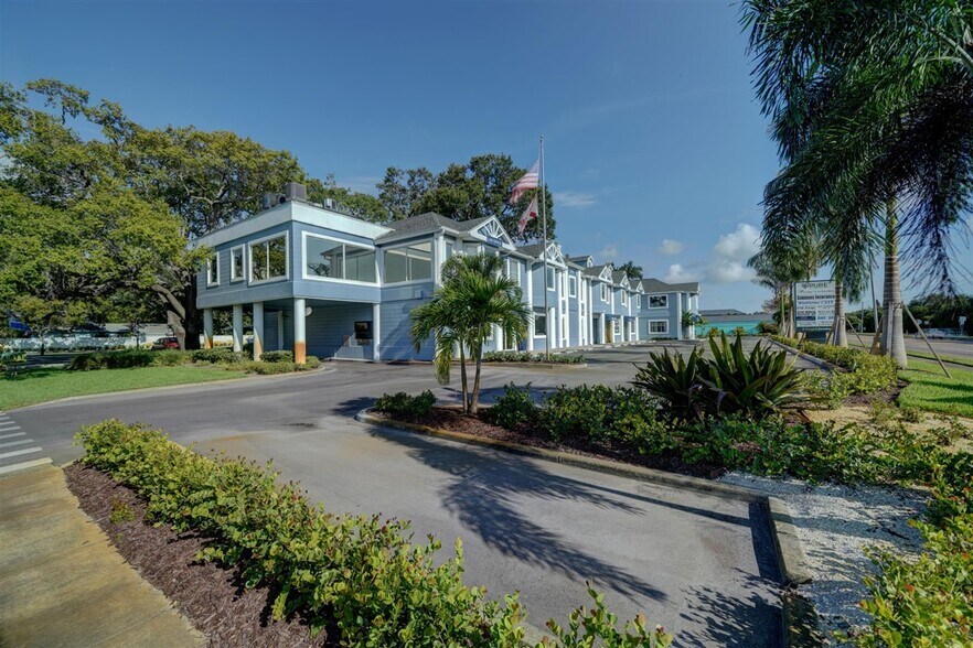 More Photos Of 1465 S Fort Harrison Ave, Clearwater Office For Lease