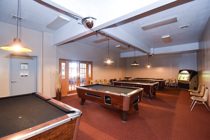 More Photos Of 122 W 900 N, Payson Bowling Alley For Sale