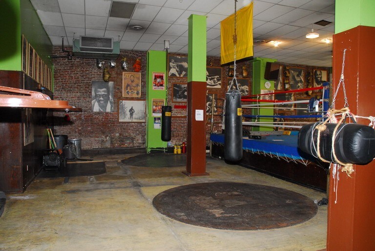 More Photos Of 2917-2919 N Broad St, Philadelphia Flex For Sale