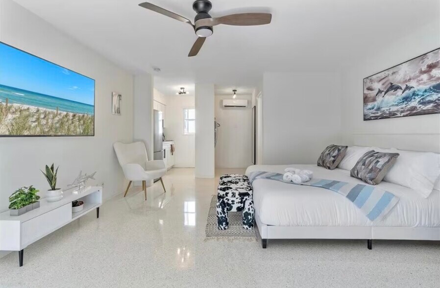 More Photos Of 333 Palm St, Hollywood Apartments For Sale
