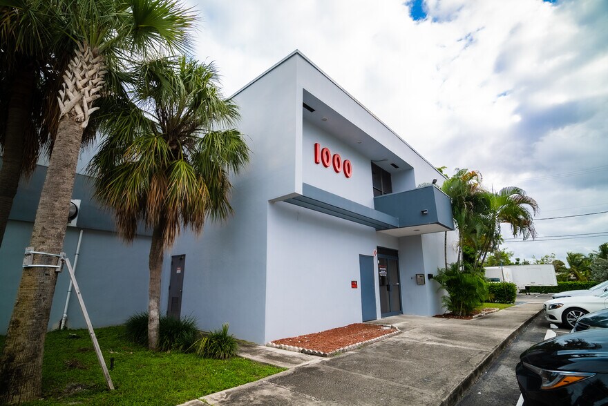 More Photos Of 1000 E Atlantic Blvd, Pompano Beach Office For Sale