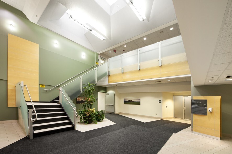 More Photos Of 415 Legget Dr, Ottawa Industrial For Sale