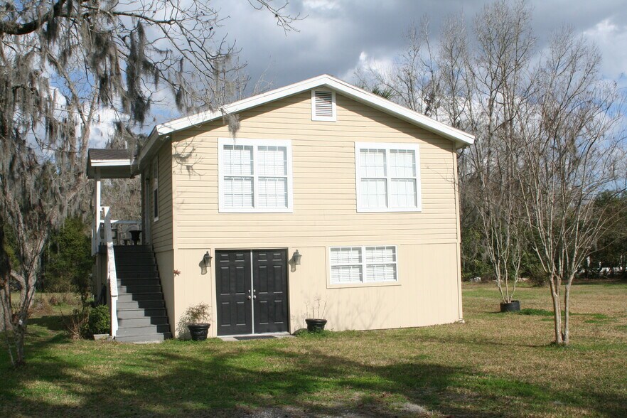 More Photos Of 10221 New Kings Rd, Jacksonville Office Residential For Sale