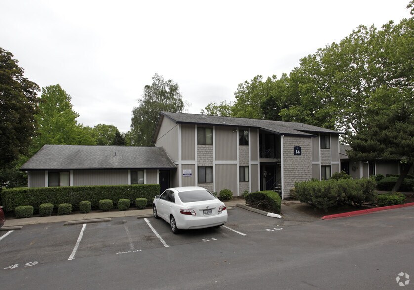 More Photos Of 10650 SW 121st Ave, Tigard Apartments For Sale