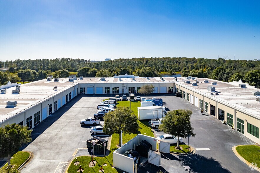 More Photos Of 7362 Futures Dr, Orlando Coworking Space