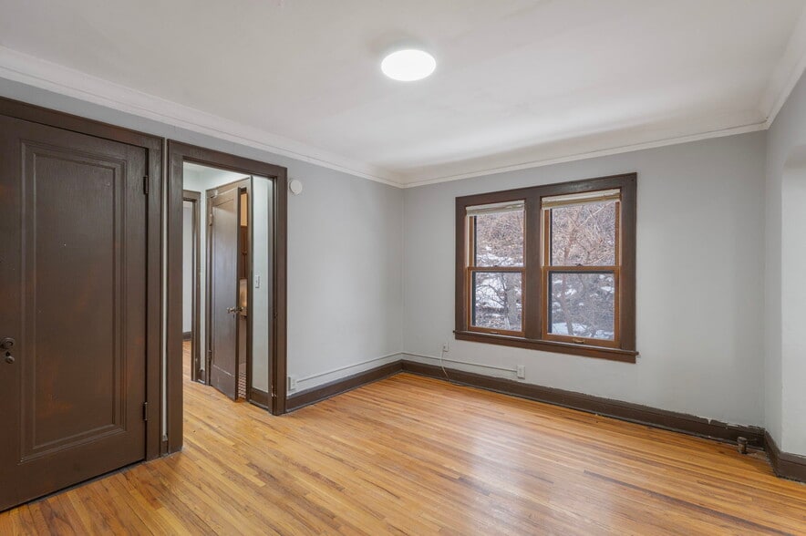 More Photos Of 487 Grand Ave, Saint Paul Apartments For Sale