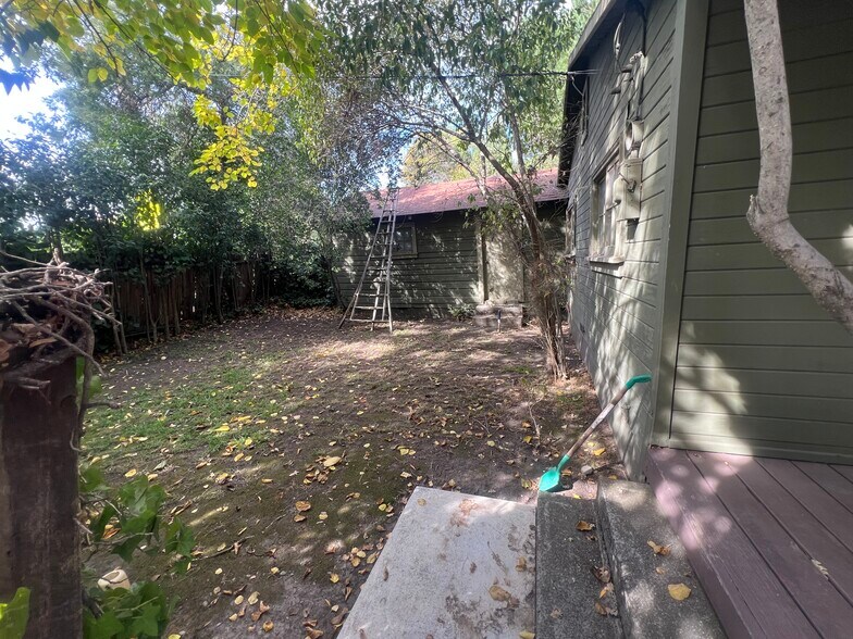 More Photos Of 1770 Parkside Dr., Walnut Creek Apartments For Sale