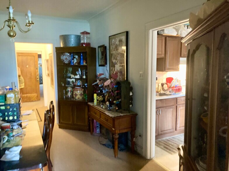 More Photos Of 8021 S Drexel Ave, Chicago Multifamily For Sale