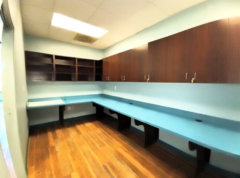 More Photos Of 1215 Annapolis Rd, Odenton Office For Lease