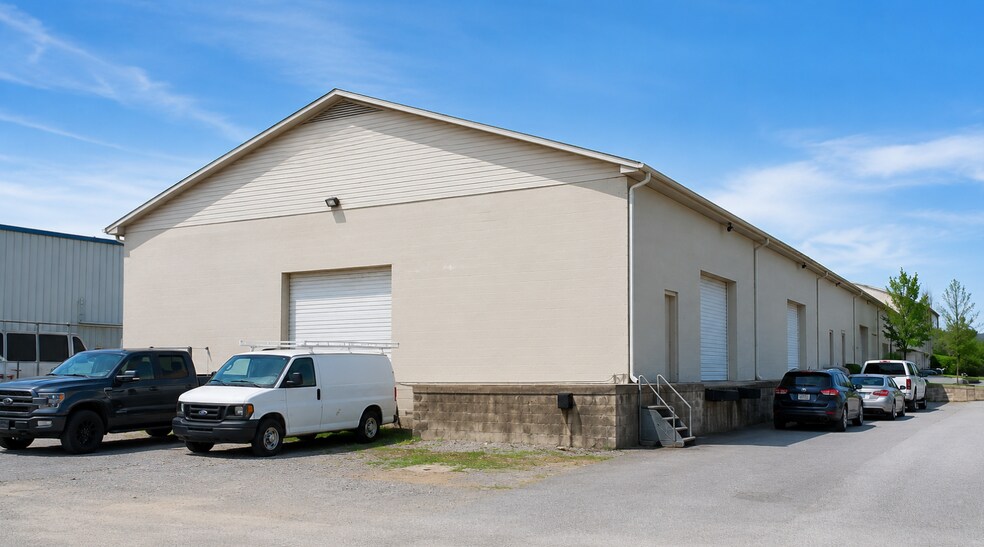 More Photos Of 1032 Central Dr NW, Concord Warehouse For Sale