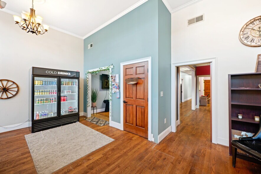 More Photos Of 108 E Main Ave, Gastonia General Retail For Sale