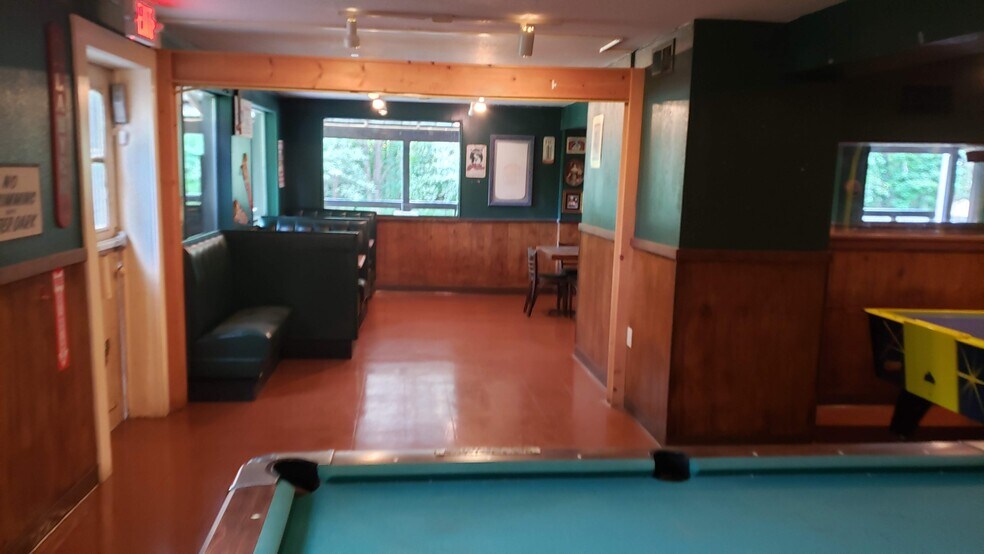 More Photos Of 3746 Mount Pleasant Rd, Sherrills Ford Restaurant For Lease