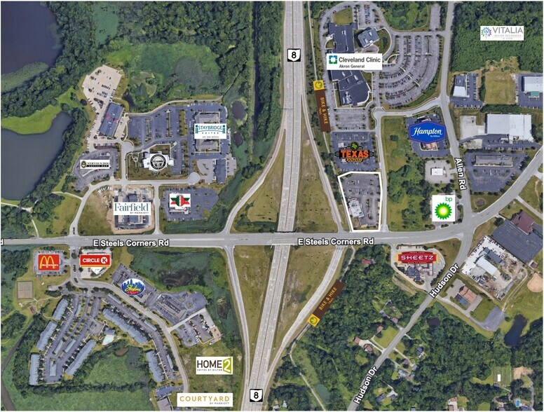 More Photos Of 4300 Lakepointe Corporate Dr, Stow Restaurant For Lease