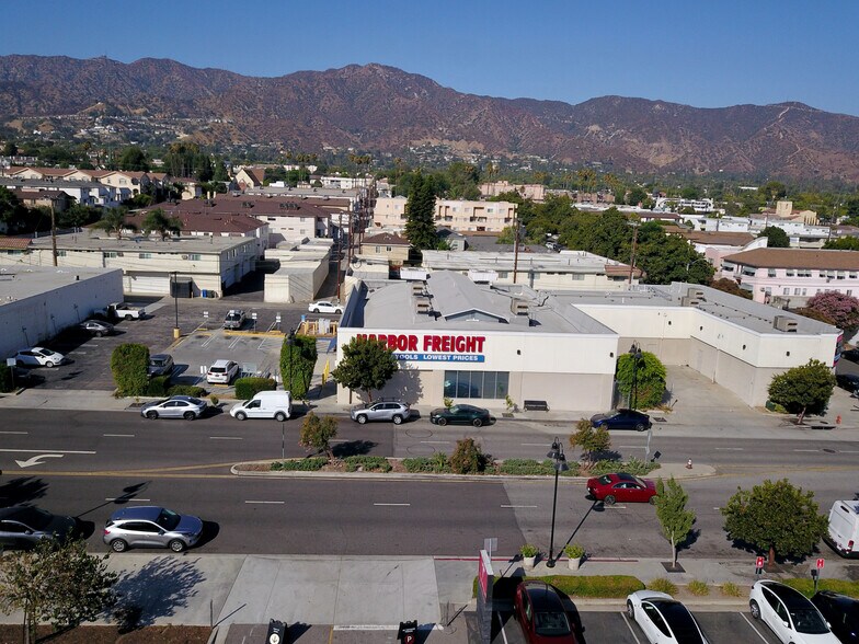 More Photos Of 810-822 S San Fernando Blvd, Burbank Freestanding For Sale