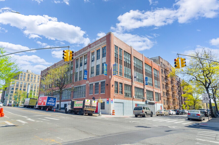 More Photos Of 402 Eastern Pky, Brooklyn Schools For Sale