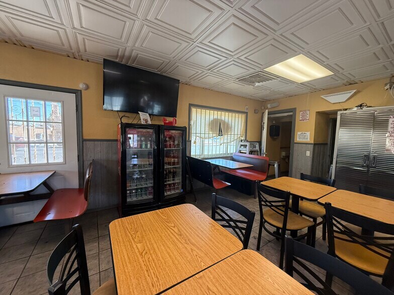 More Photos Of 2138 Cypress Ave, El Paso Restaurant For Sale