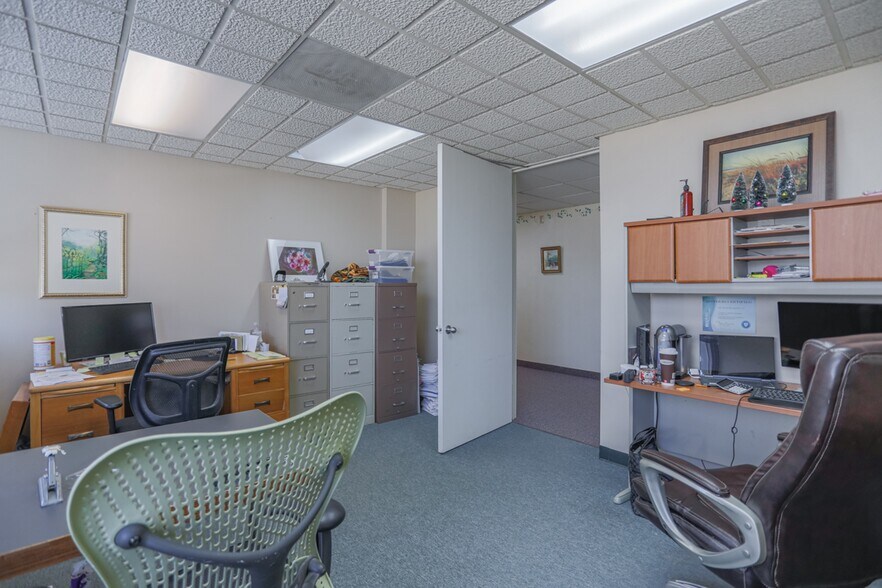 More Photos Of 2801 N 7th St, Wausau Medical For Sale