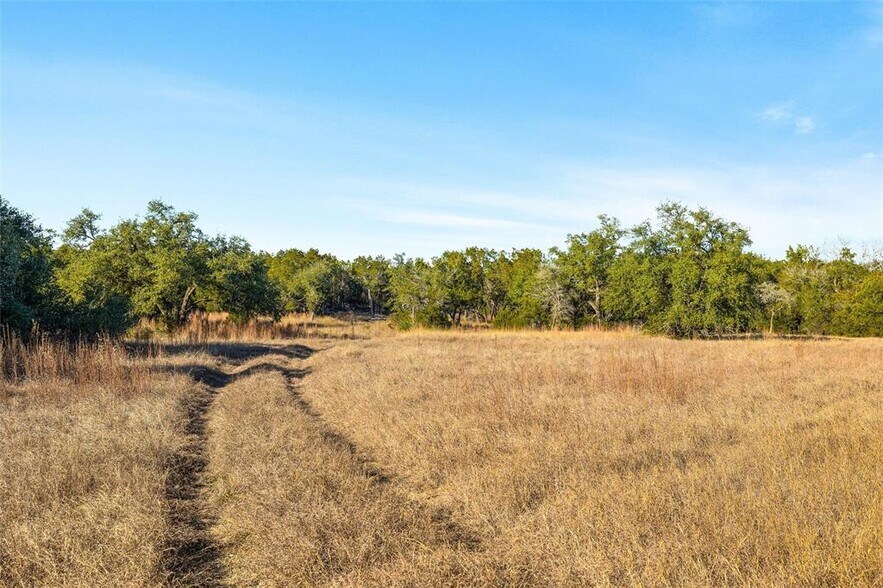 More Photos Of 10107 Davy Crockett Dr, Austin Land For Sale