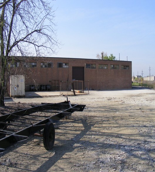 More Photos Of 6111 S Sayre Ave, Chicago Warehouse For Sale