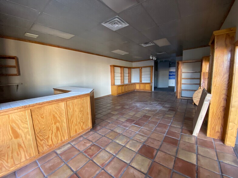 More Photos Of 4700 N Mesa St, El Paso Unknown For Lease