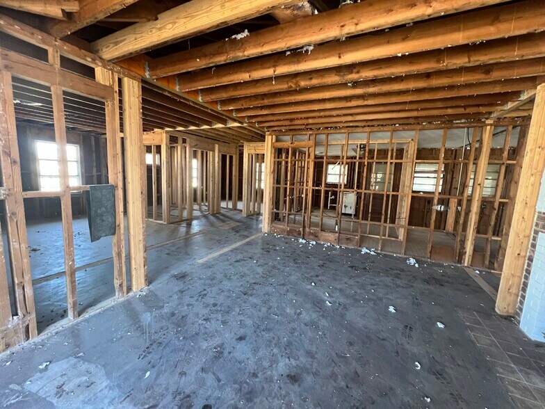 More Photos Of 20230 Main St, Cornelius Apartments For Sale