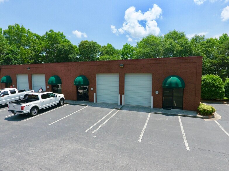 More Photos Of 2295 Skelton Rd, Gainesville Unknown For Lease