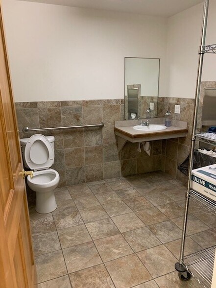 More Photos Of 969 Empire Mesa Way, Henderson Warehouse For Sale