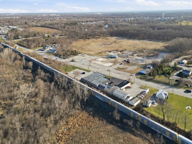 More Photos Of 968-980 Main St, Crete Freestanding For Sale