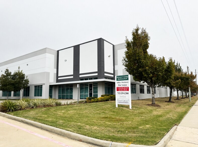 Primary Photo Of 10803 Vinecrest Dr, Houston Unknown For Lease